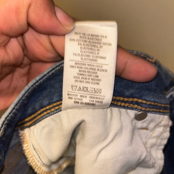 Hudson Jeans Blue Jean Shorts “Croxley” Mid-Rise Fitted
